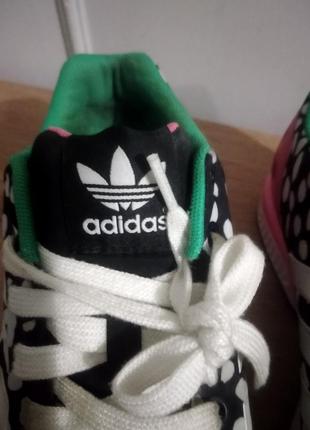Adidas кросівки жіночі4 фото