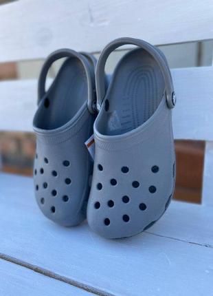 Крокси сабо crocs classic clog light gray жіночі крокси чоловічі крокси класичні крокси1 фото