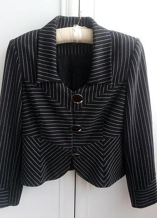 Жакетик с полушерсти как новый