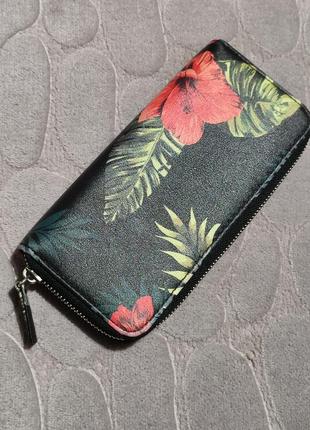 Кошелек bershka