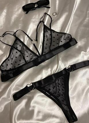 Комплект жіночої білизни з сердечками