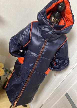 Эффектное синее пальто с переливом