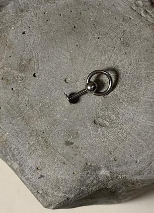 Пірсинг у хрящ пірсинг у вухо титановий пірсинг