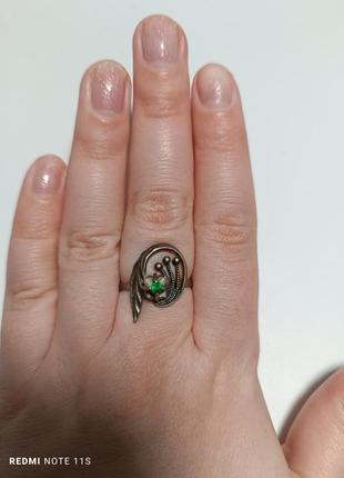 Кольцо серебрянное с хризалитом