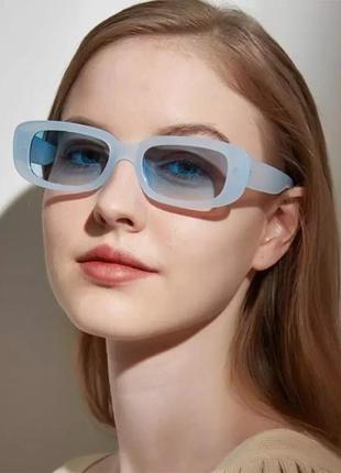 Тренд окуляри сонцезахисні вузькі блакитні прозорі очки солнцезащитные голубые узкие