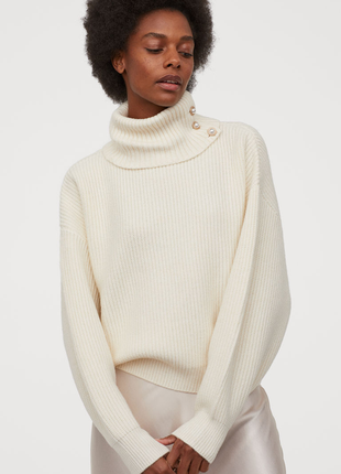 Красивый свитерик h&m