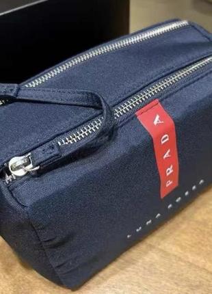 Косметичка vip gift в коробке prada1 фото