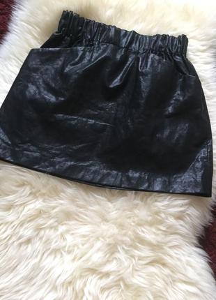 Короткая юбка zara