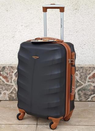 Классический чемодан чемодан wings poland 🇵🇱  чёрный2 фото