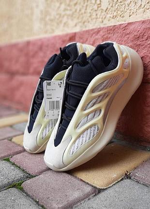 Adidas yeezy 700 v3 azael