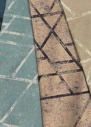 Портьєрна тканина для штор жаккард світло-коричневого кольору з малюнком4 фото