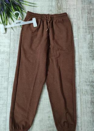 Спортивные штаны bonds