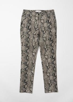 Mango trousers женские штани со змеиным принтом1 фото