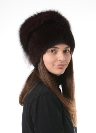 В'язана жіноча зимова шапка з хутра норки