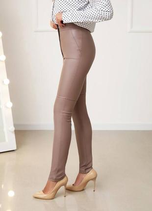 Женские стильные кожаные штаны брюки эко кожа весна демисезон3 фото