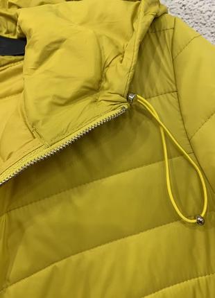 Яскрава курточка від broadway для жінок2 фото