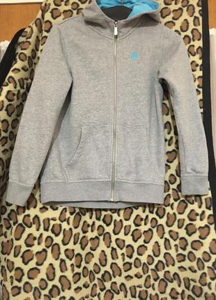 Супер кофта серого цвета "nike"10-12 лет,моригинал.