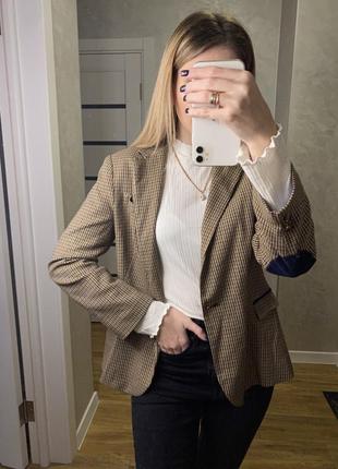 Двубортный пиджак от zara в клетку бежевый от zara
