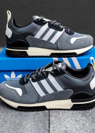 Кроссовки adidas zx 700 hd