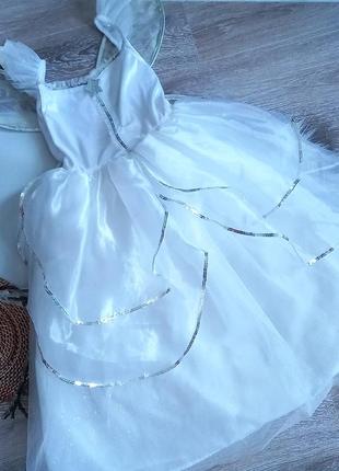 Карнавальна , білосніжна сукня1 фото