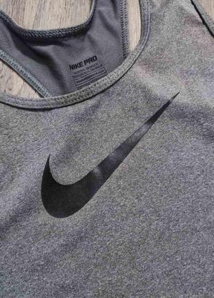 Женская спортивная майка nike pro
made in salvador
оригинал
размер xs8 фото