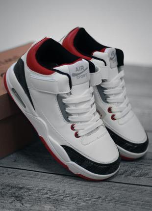 Стильні підліткові кросівки nike air