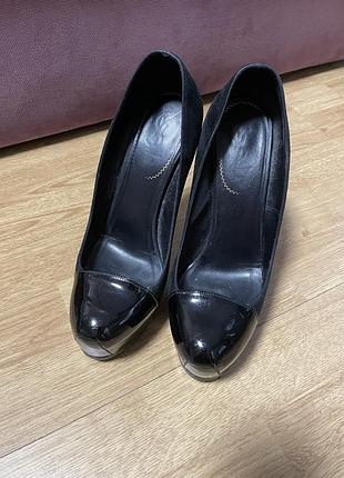Туфлі yves saint laurent tribute оригінал