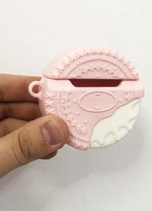 Чехол крутой силиконовый для apple airpods печенье. цвет: розовый4 фото