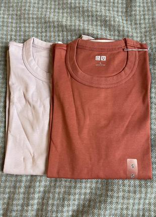 Базовые футболки uniqlo u размер s2 фото