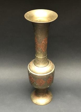 Ваза латунь индия