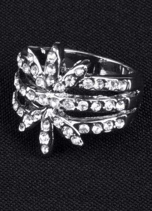 🏵️кільце в стразах, 18 р., нове!!! арт. 148 -1
