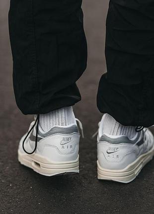 Кроссовки nike air max 1 white grey 9