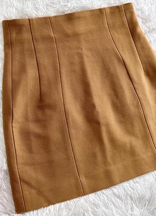 Базовая бежевая юбка costes atelier