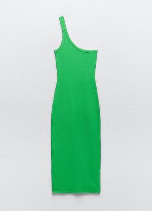 Зеленое платье миди в рубчик асимметричного кроя zara облегающее платье на одно плече зара