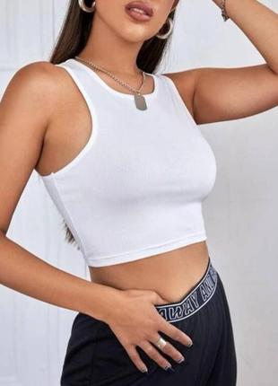 Фирменный топ в рубчик