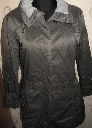 Стильна курточка р44 soliver