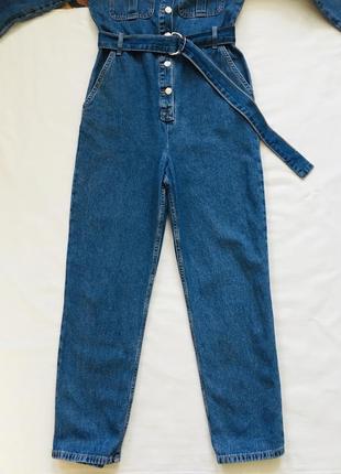 Крутой джинсовый комбинезон джинсы mom3 фото