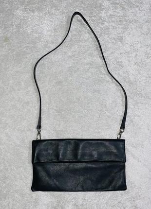 Фантастична маленька чорна італійська шкіряна сумочка / клатч iacucci в стилі ysl