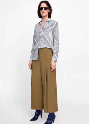 Блуза zara в модний принт3 фото