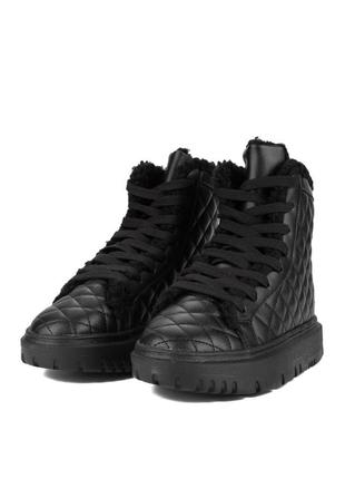 Ботинки зимние с мехом эко кожа стеганые чёрные бежевые3 фото