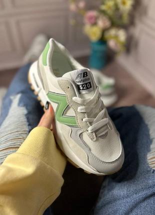 Женские бюджетные рефлективные кроссовки под бренд new balance серые зеленые с сеткой весна лето демисезон лёгкие и удобные кроссы4 фото