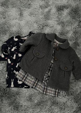Набор одежды на девочку платья пальто