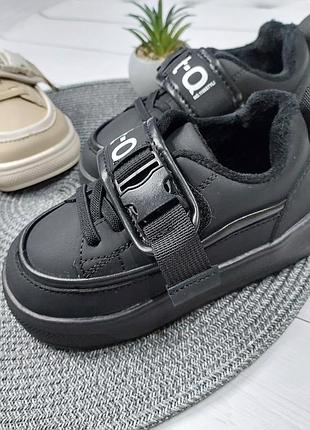 Стильні кросівки 3