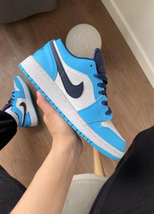 Кросівки унісекс air jordan 1 low white/blue