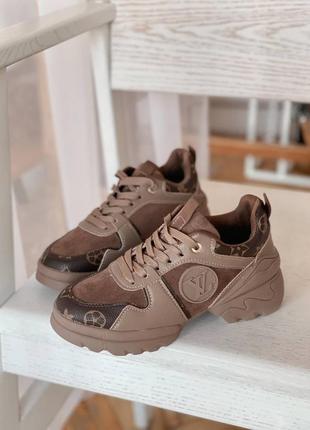 Коричневі кросівки під бренд на шнурівку з еко-шкіри+ еко-замш2 фото