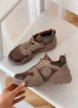 Коричневі кросівки під бренд на шнурівку з еко-шкіри+ еко-замш3 фото