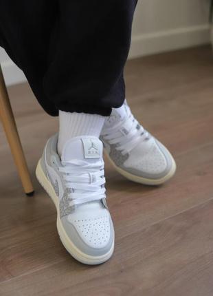 Кроссовки унисекс air jordan 1 low grey3 фото