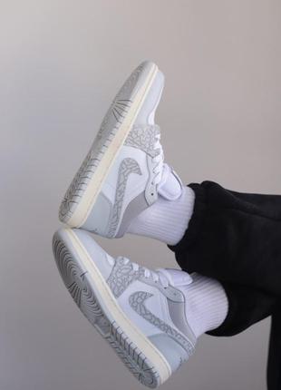 Кроссовки унисекс air jordan 1 low grey7 фото