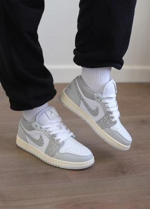 Кроссовки унисекс air jordan 1 low grey4 фото