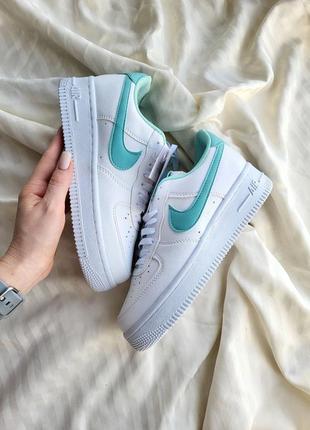 Жіночі кросівки nike air force 1 white green / smb